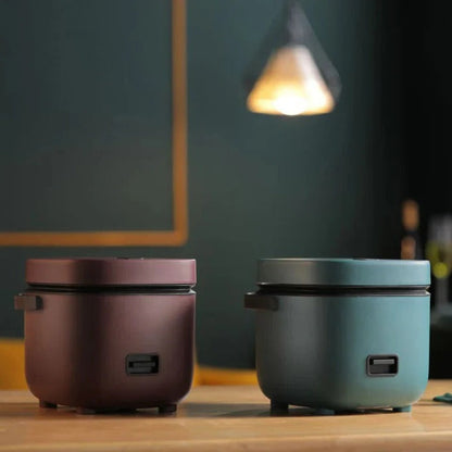 Skanto | Mini Rice Cooker, 1.2 Qt Capacity with Non-Stick Pot