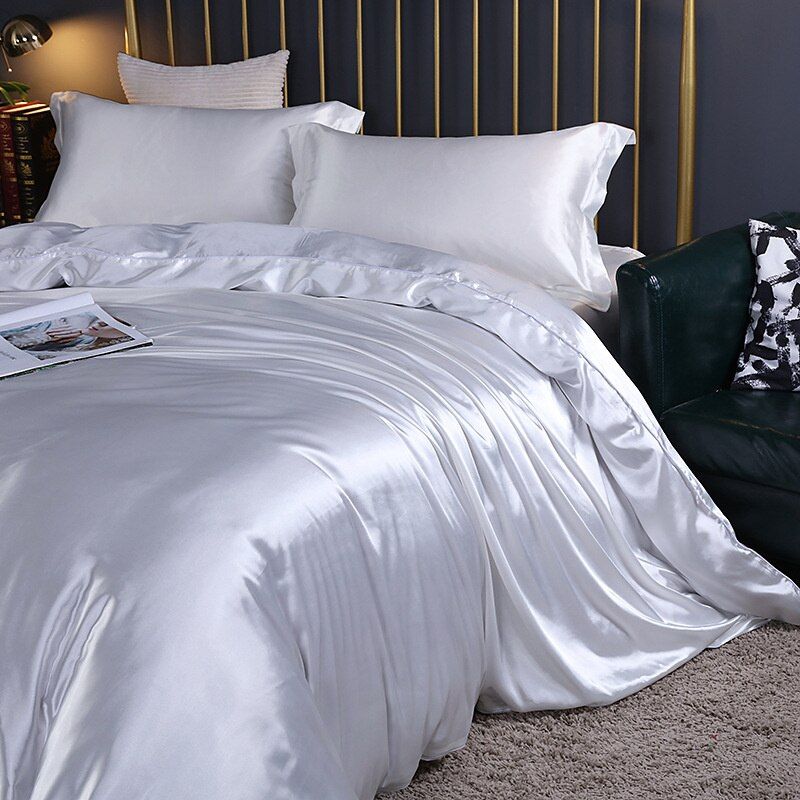 Set (4-piece) Silk/Satin Bedding Duvet Cover-2x Pillowcase-Sheet