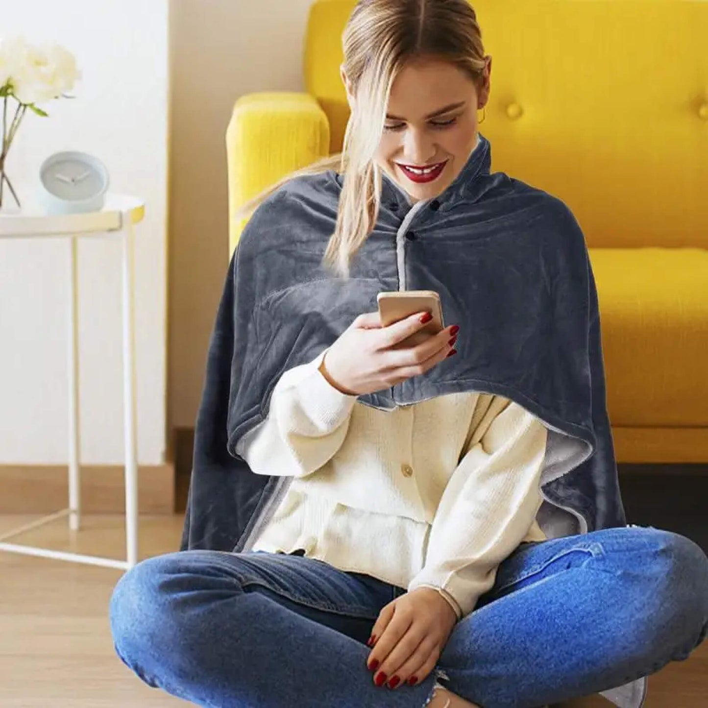 Skanto | Electric Heated Throw Blanket and Underblanket Poncho with Fleece