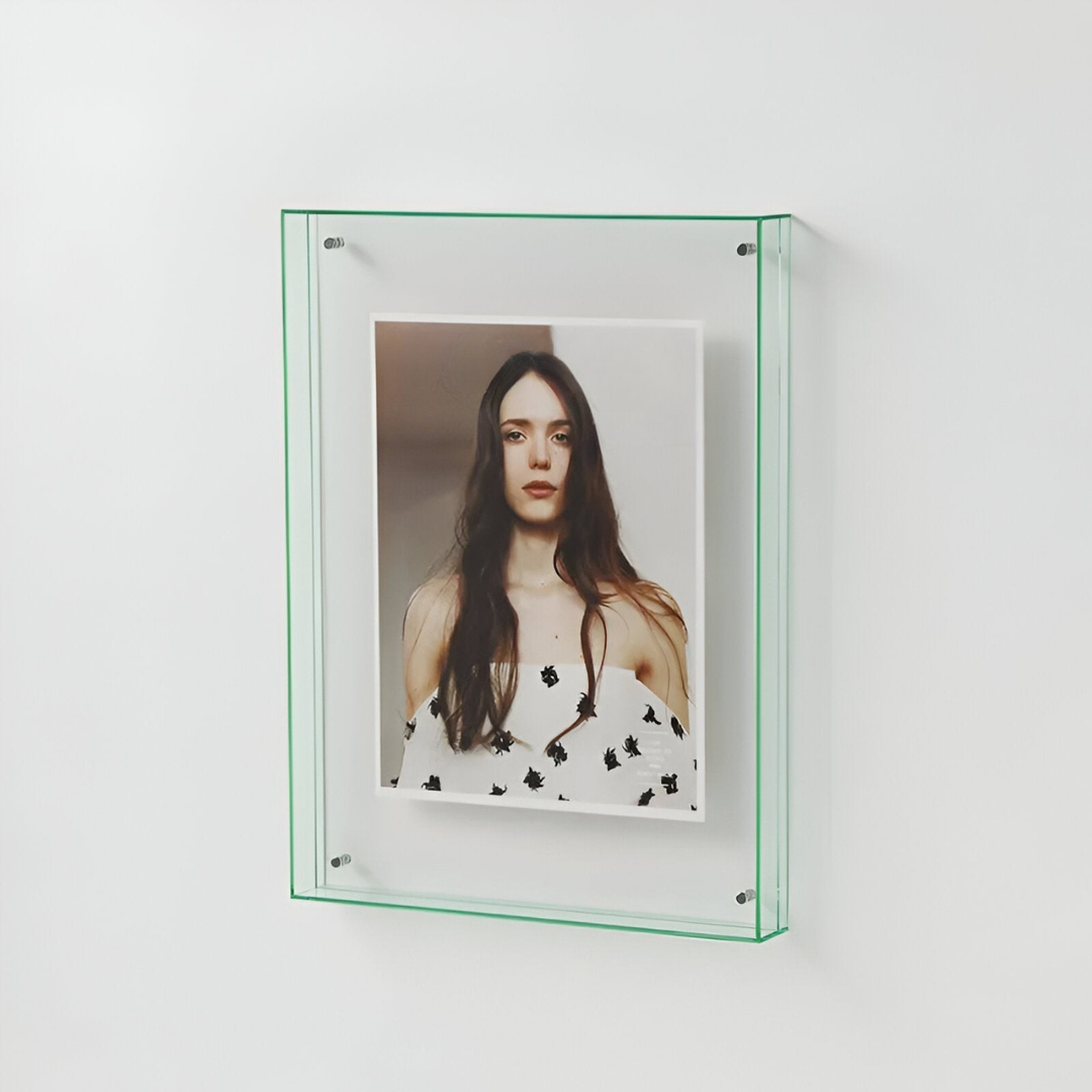 Skanto | Photo Frame Acrylic Clear Modern Display
