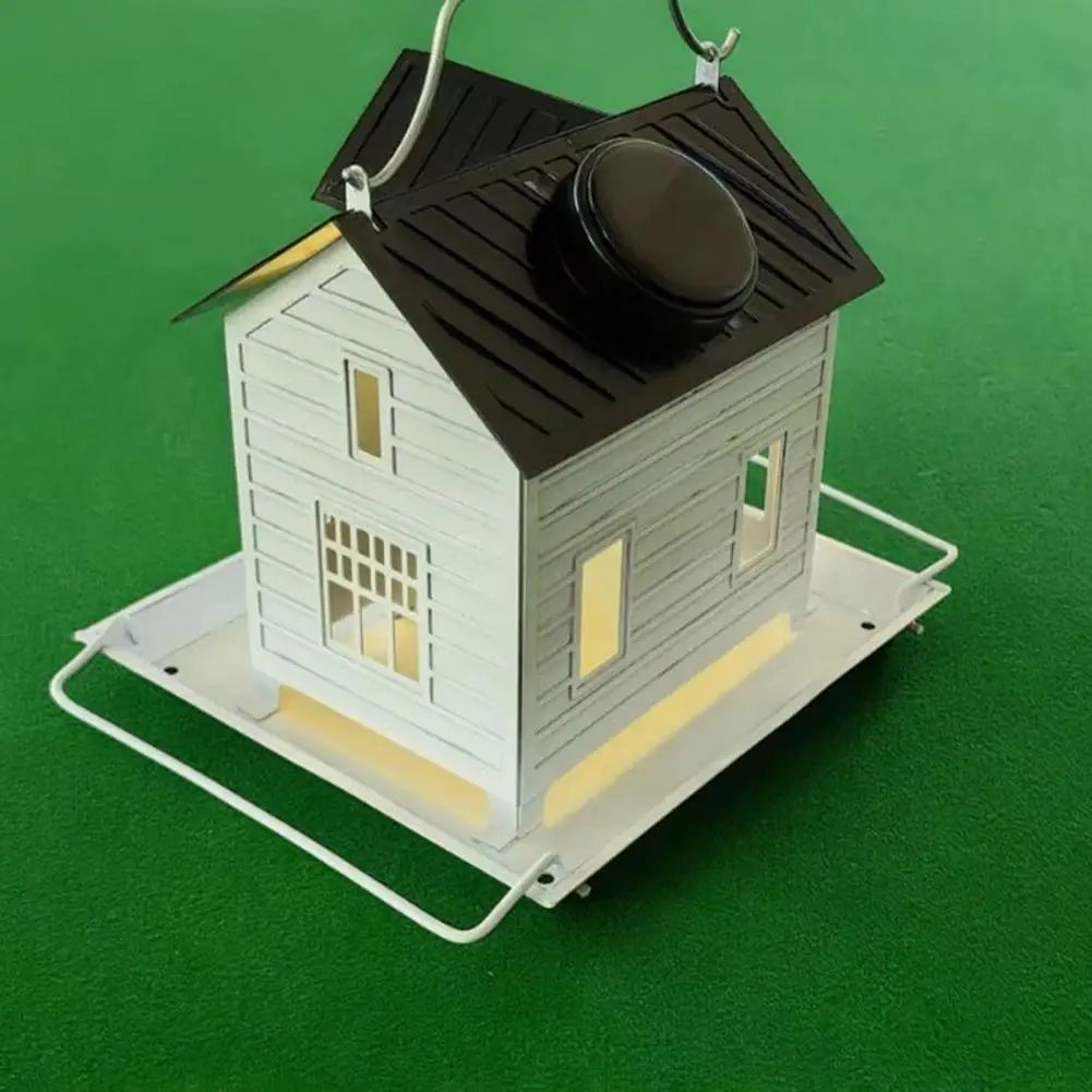 Skanto | Charming Solar Bird Feeder