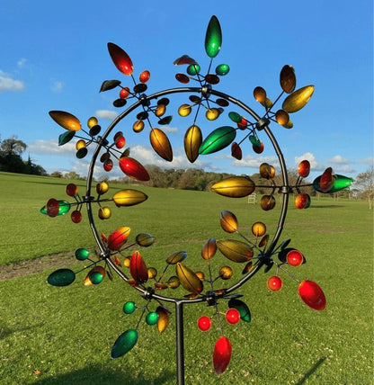 BowLift | Kinetic metal windmill spinner for the garden