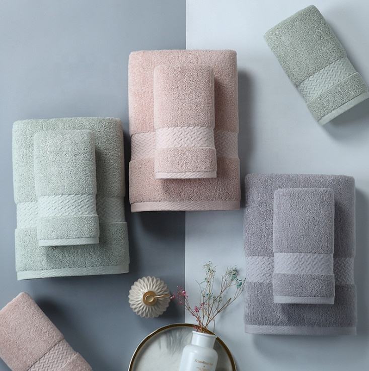 Skanto | 100% Egyptian Cotton Bath Towel 70x140cm - Grey