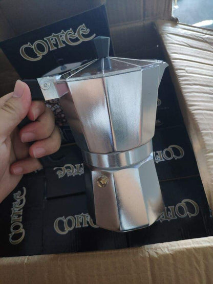 Skanto | Classic Italian Stovetop Espresso Maker - 12 Cup Moka Pot