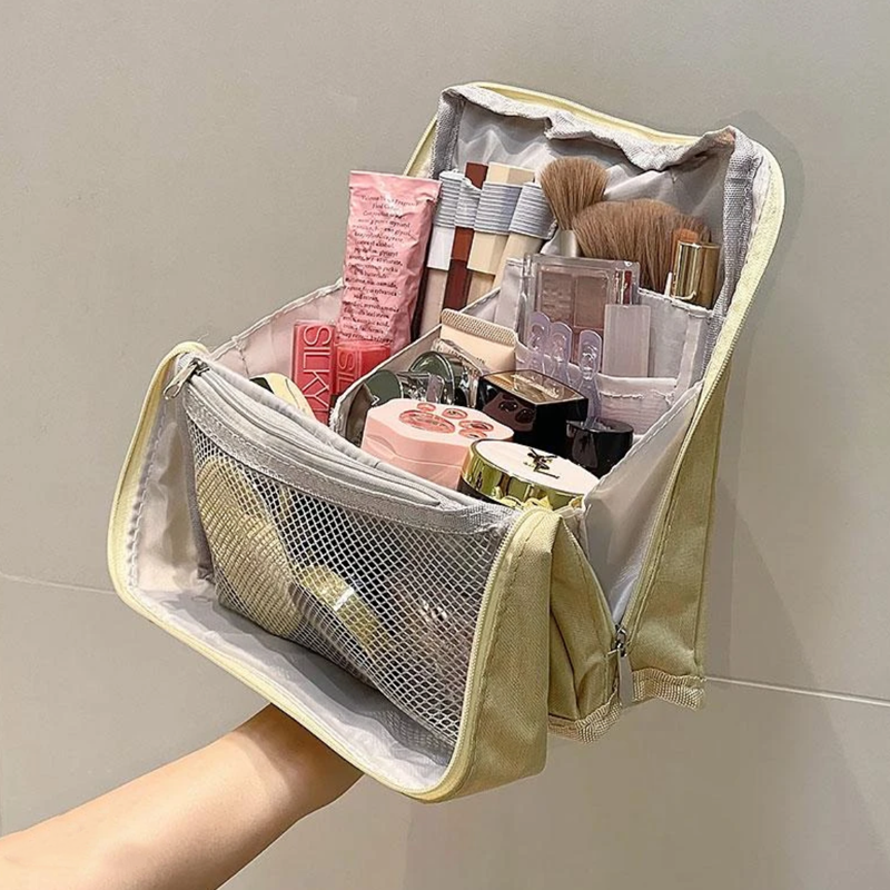 Skanto | Ultimate Travel Makeup Bag