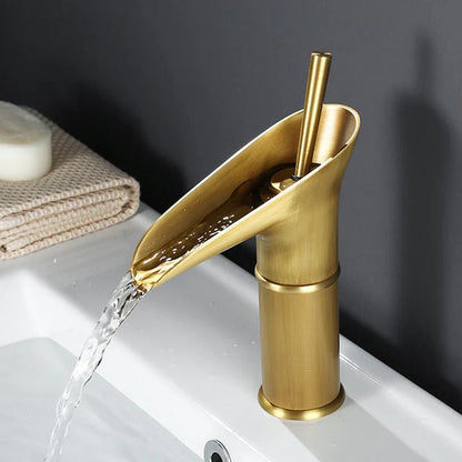 Skanto | Antique Waterfall Bathroom Faucet