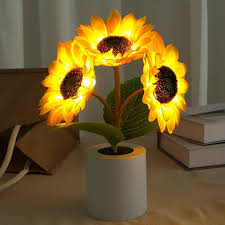 Skanto | Skanto Sunflower LED Table Lamp - Decorative Lighting Fixture for Home Decor & Bedside Use