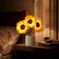 Skanto | Skanto Sunflower LED Table Lamp - Decorative Lighting Fixture for Home Decor & Bedside Use