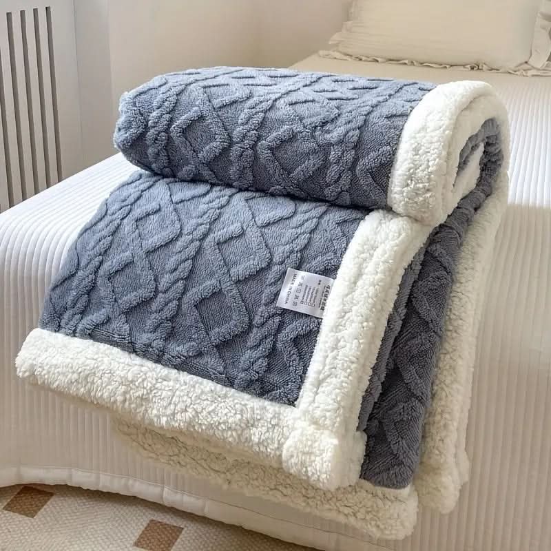 Skanto | ERSANA - Ultra-Cozy, Fluffy Blanket