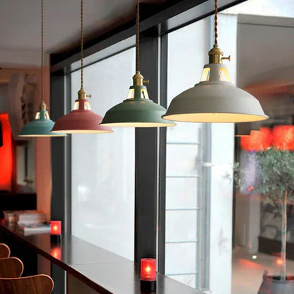 BowLift | Industrial Retro Pendant Lamp - IronGlow