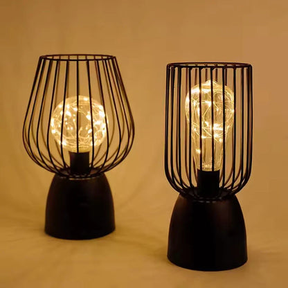 Skanto | Radiant Iron Lamp