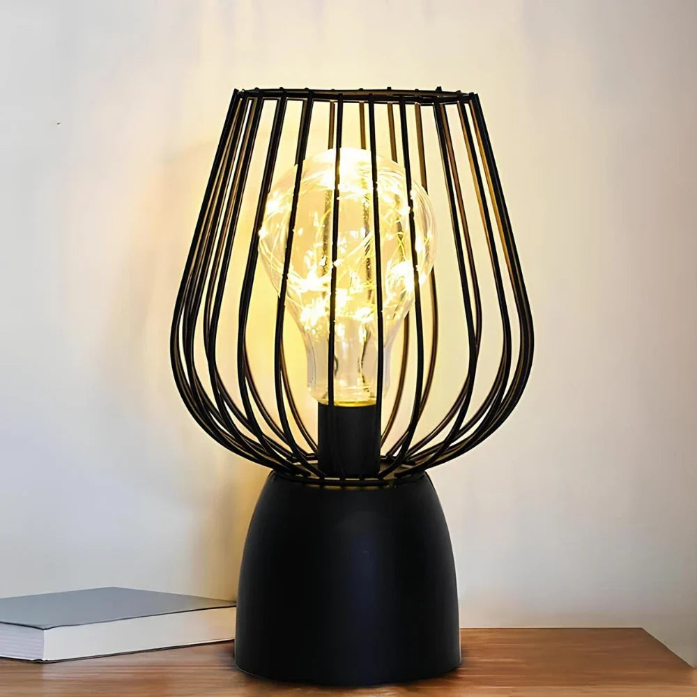 Skanto | Radiant Iron Lamp