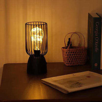 Skanto | Radiant Iron Lamp