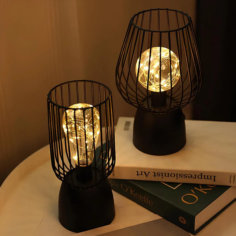 Skanto | Radiant Iron Lamp