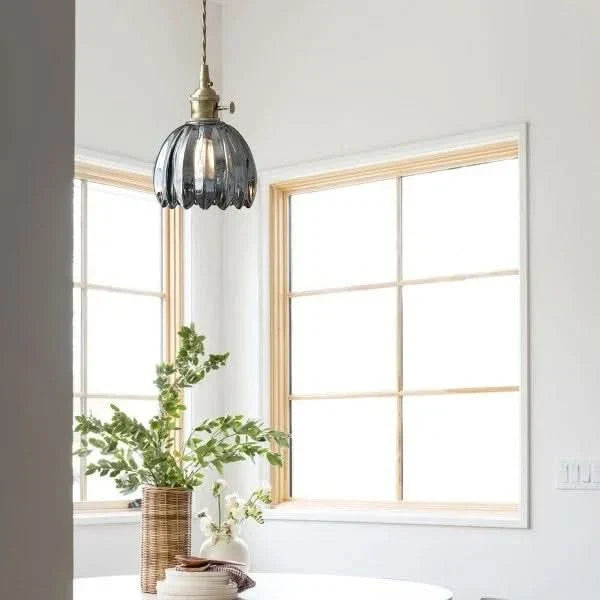 Skanto | Glass Flower Pendant Light – Japanese Style