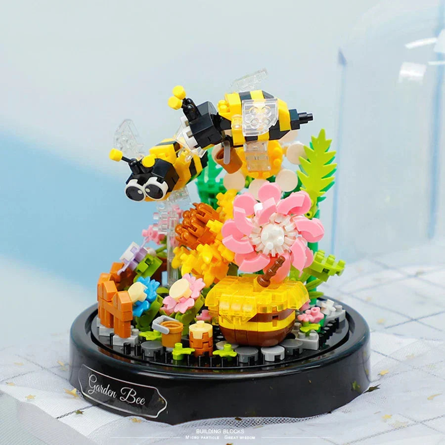 Skanto | Flower Insect Butterfly Bee Nano Building Blocks