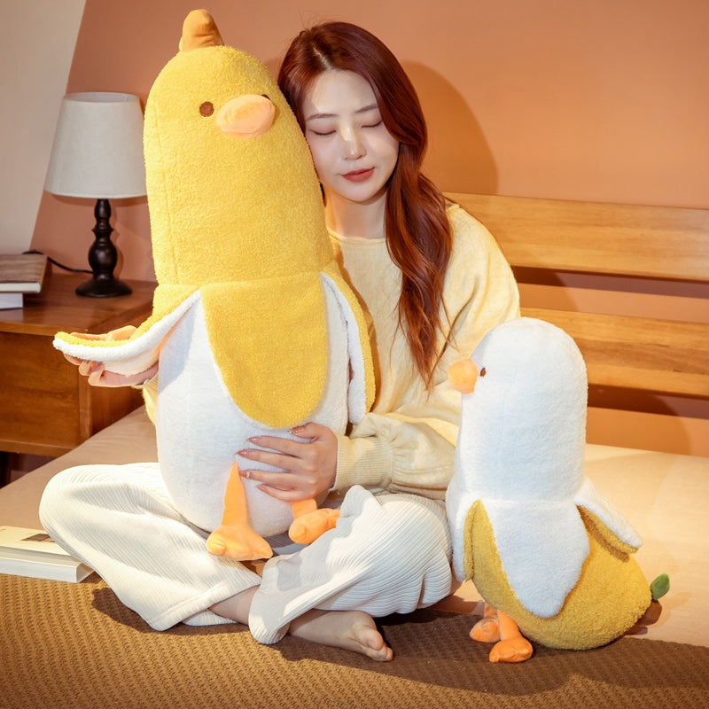 Skanto Skanto | Fluffy Banana Duck Crew Plushies