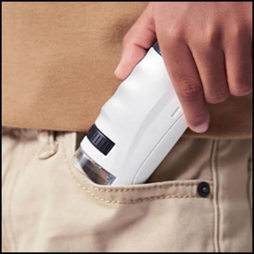 Skanto | KiddyScope™ Portable Pocket Microscope with Adjustable 60-120x Zoom