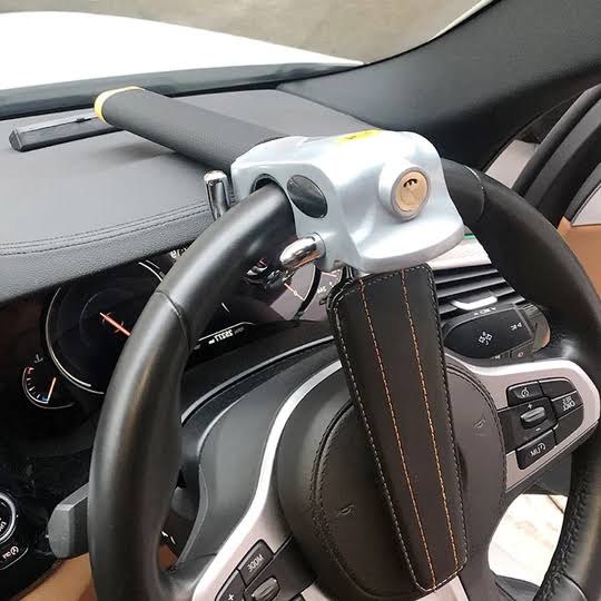 Adjustable Steering Wheel Lock with Triple Locking – Strong Theft Protection | Bowlift