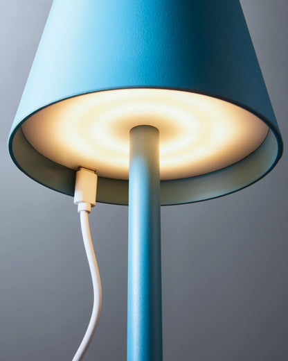 Skanto | LED Table Lamp – Wireless, Touch Control & Dimmable Light