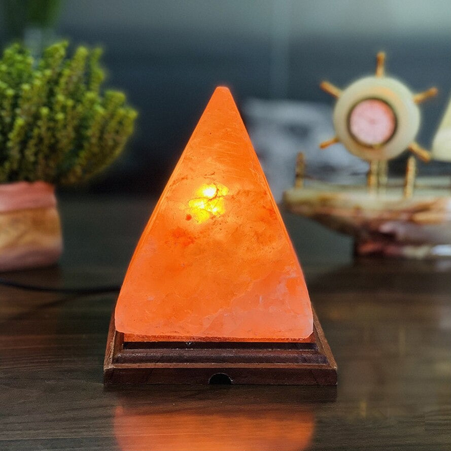 Skanto | Himalayan Salt Lamp Pyramid