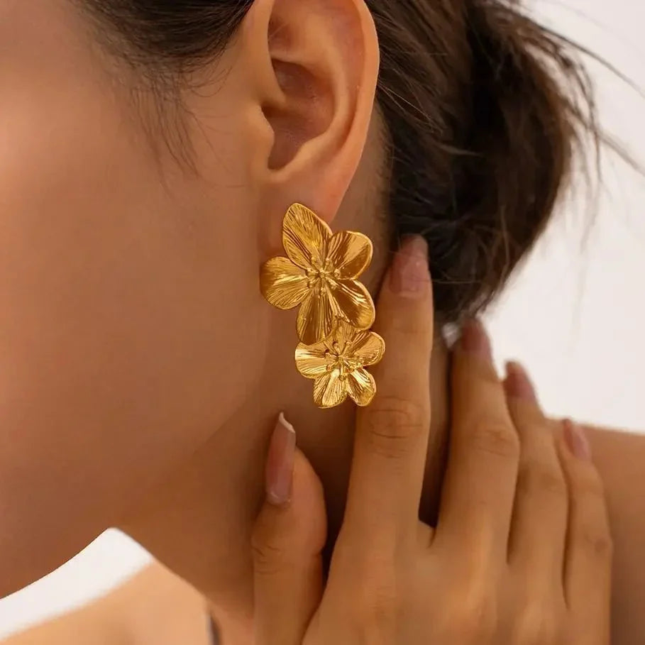 BowLift | Layered Hibiscus Flower Floral Earrings