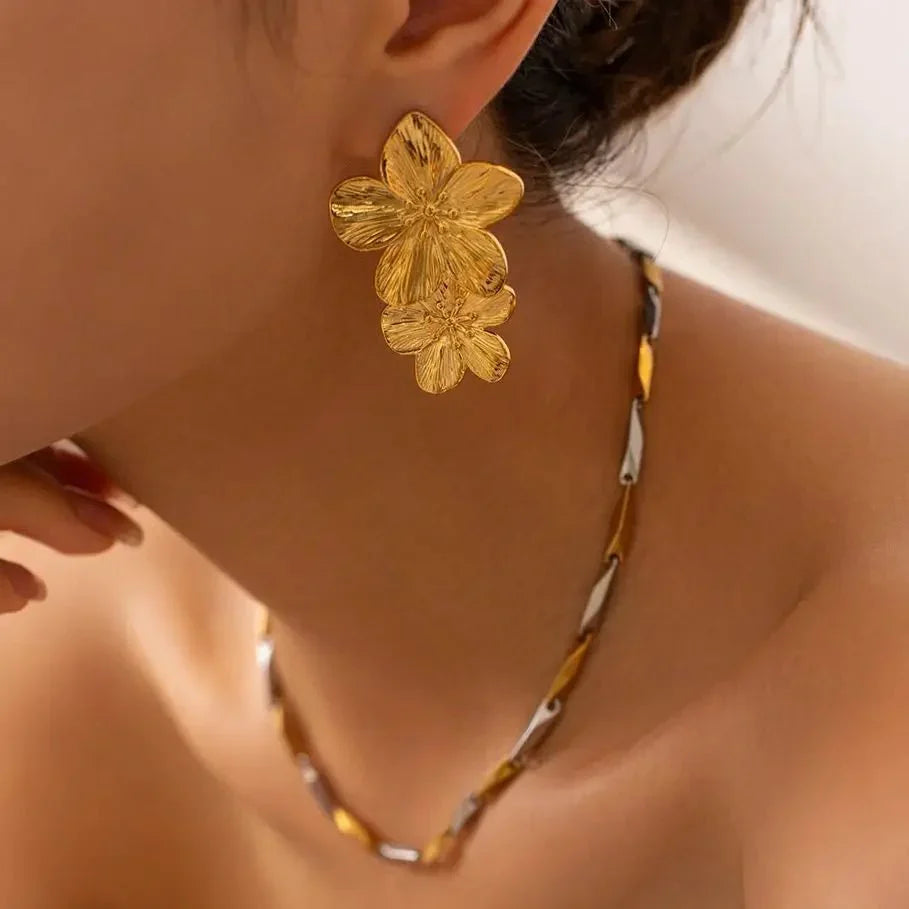 BowLift | Layered Hibiscus Flower Floral Earrings