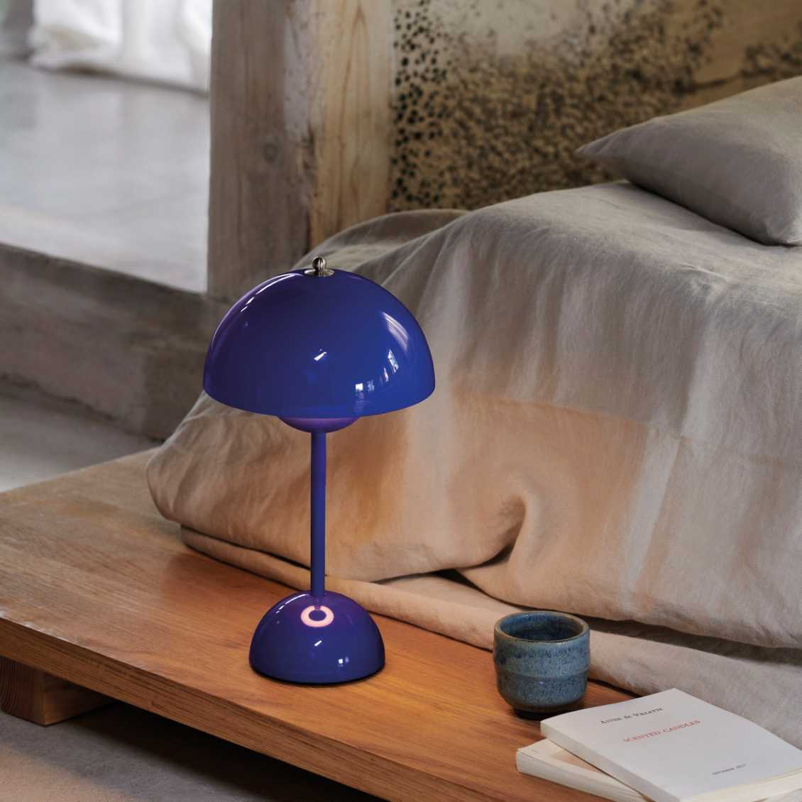 Skanto | LED Table Lamp | Mushroom-Shaped Mood Light | Multicolor