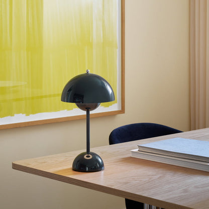 Skanto | LED Table Lamp | Mushroom-Shaped Mood Light | Multicolor