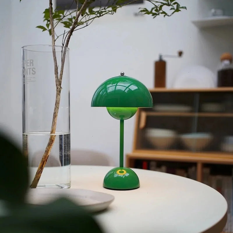 Skanto | LED Table Lamp | Mushroom-Shaped Mood Light | Multicolor