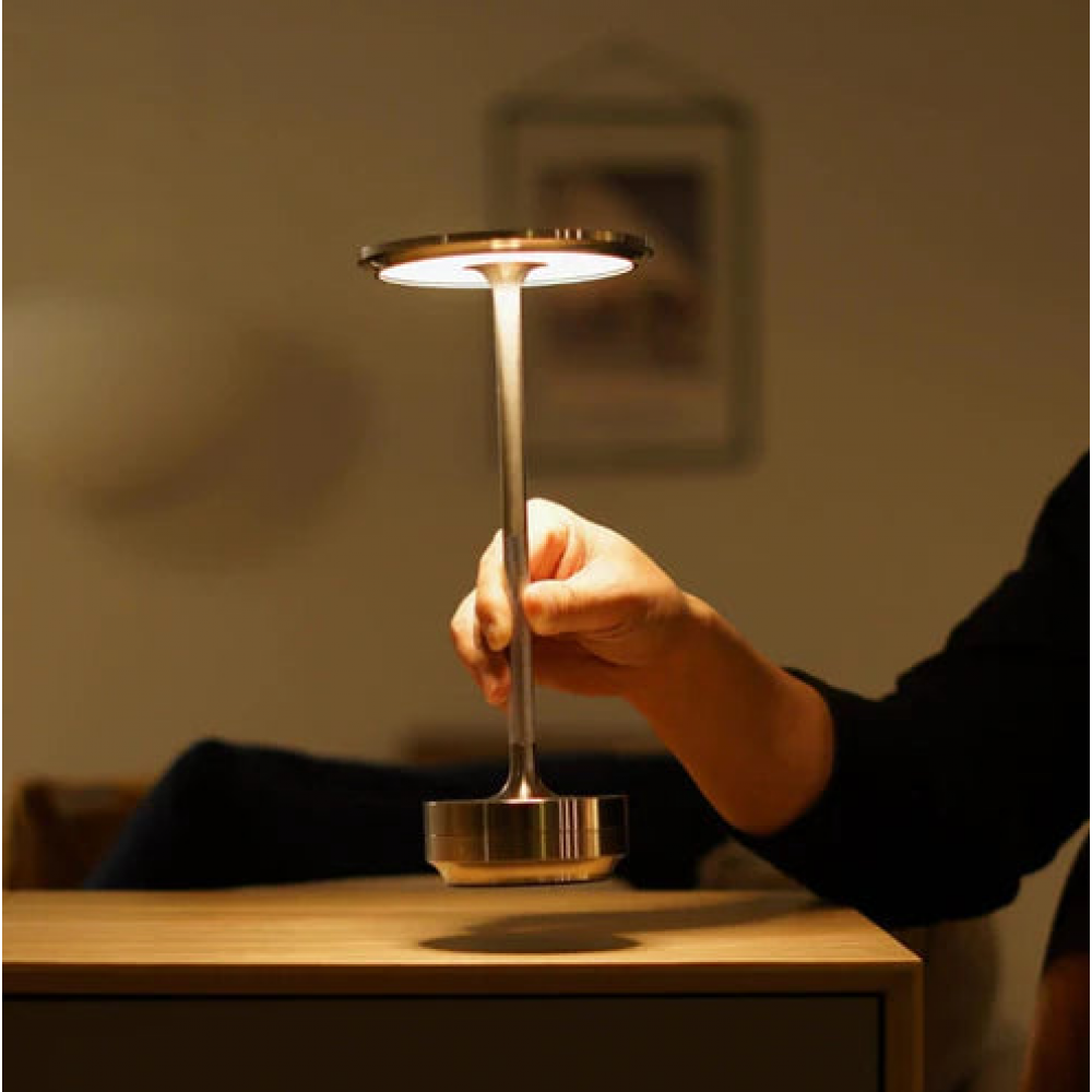 ClarityGlow Luxus Edition | Wireless LED Table Lamp | Brehn