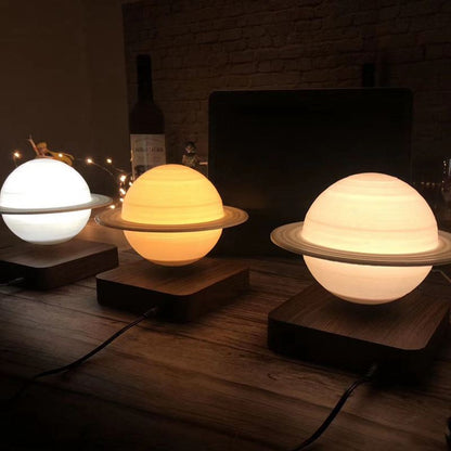 Skanto | SaturnGlow – Levitating Design Lamp with 3D Printing Technology