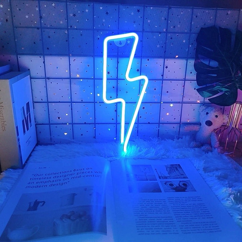 Skanto | Blitzbogen Neon Sign
