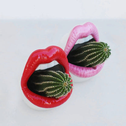 Skanto | Lip Flower Pot