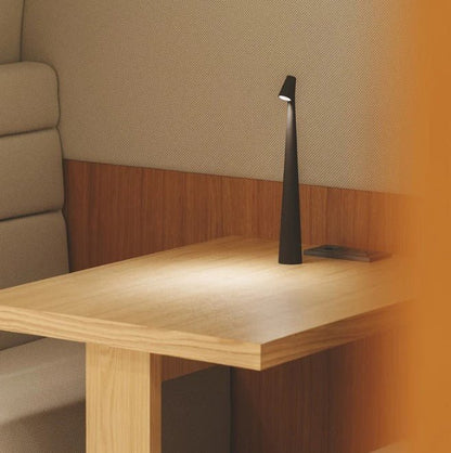 BowLift | Portable Table Lamp