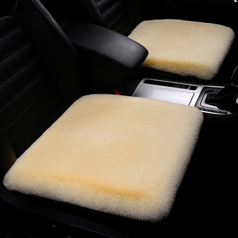 BowLift | Rabbit fur cushion - Lara