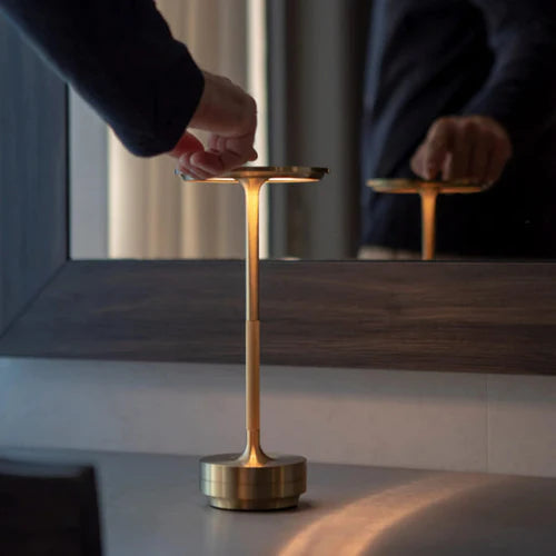Skanto | Luxury Wireless LED Table Lamp - Luna Glow