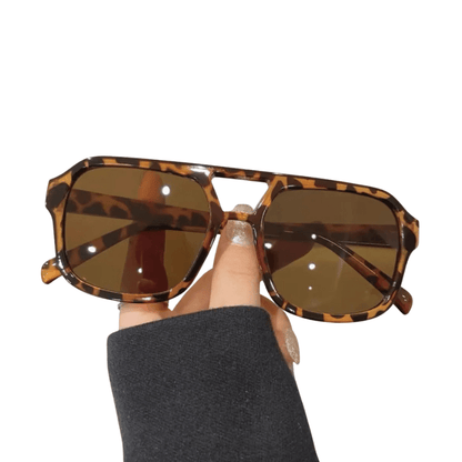 Skanto | LUXEGLAM SHADES – Retro Cat Eye Sunglasses with UV400 Protection