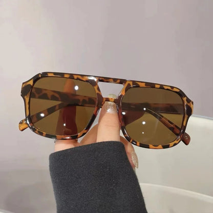 Skanto | LUXEGLAM SHADES – Retro Cat Eye Sunglasses with UV400 Protection
