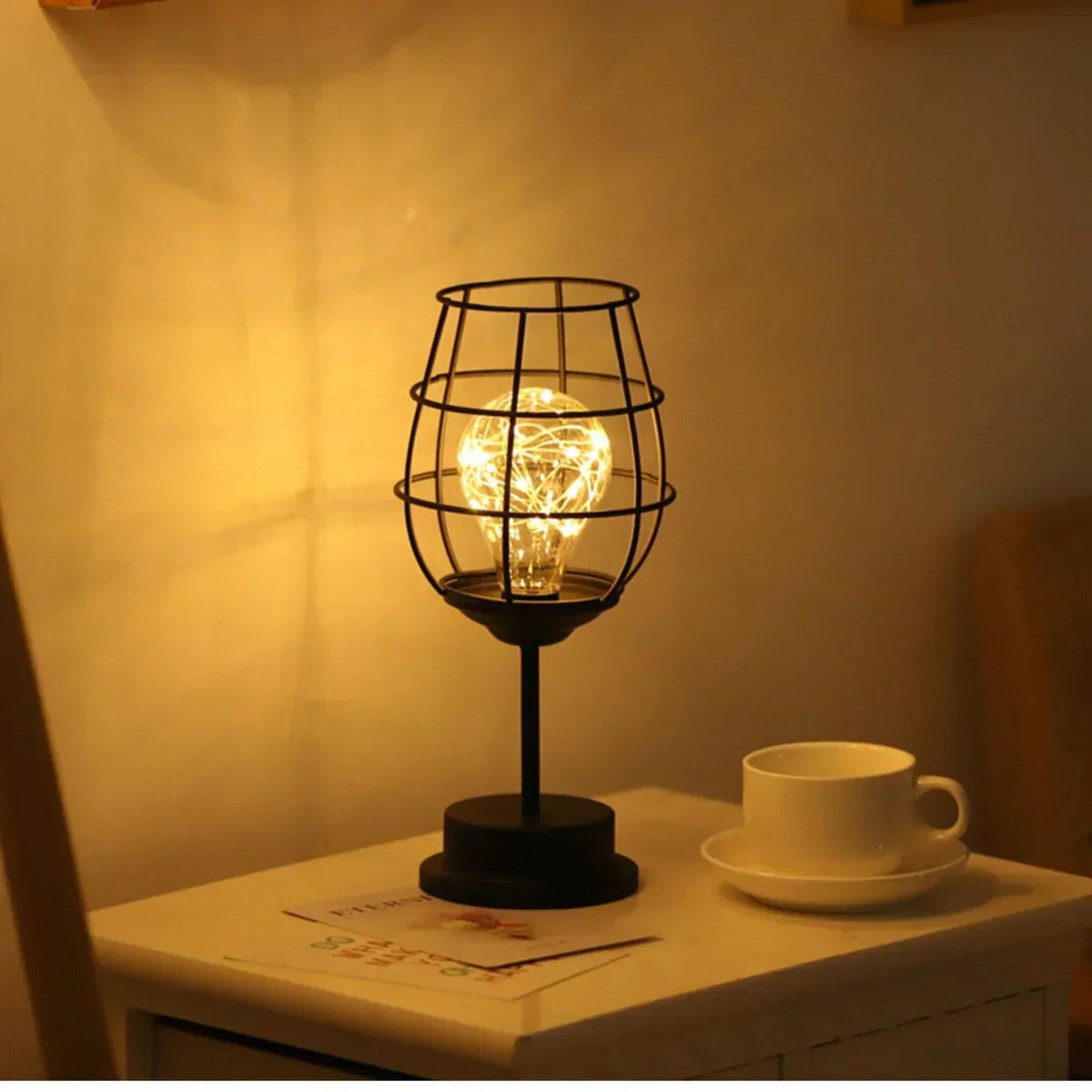 Skanto | Luksuriøs Justerbar Bordlampe - EleganceGlow