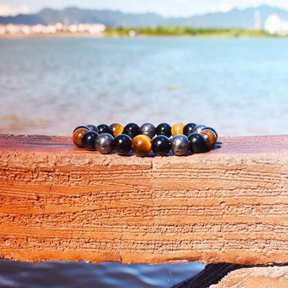 Skanto | Magnetic Hematite Bracelet