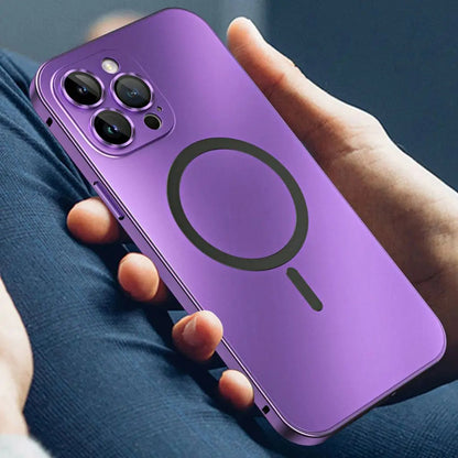Skanto | Magnetic Metal Case for iPhone – Robust Protection with a Sleek Design and MagSafe Compatibility