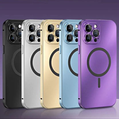Skanto | Magnetic Metal Case for iPhone – Robust Protection with a Sleek Design and MagSafe Compatibility