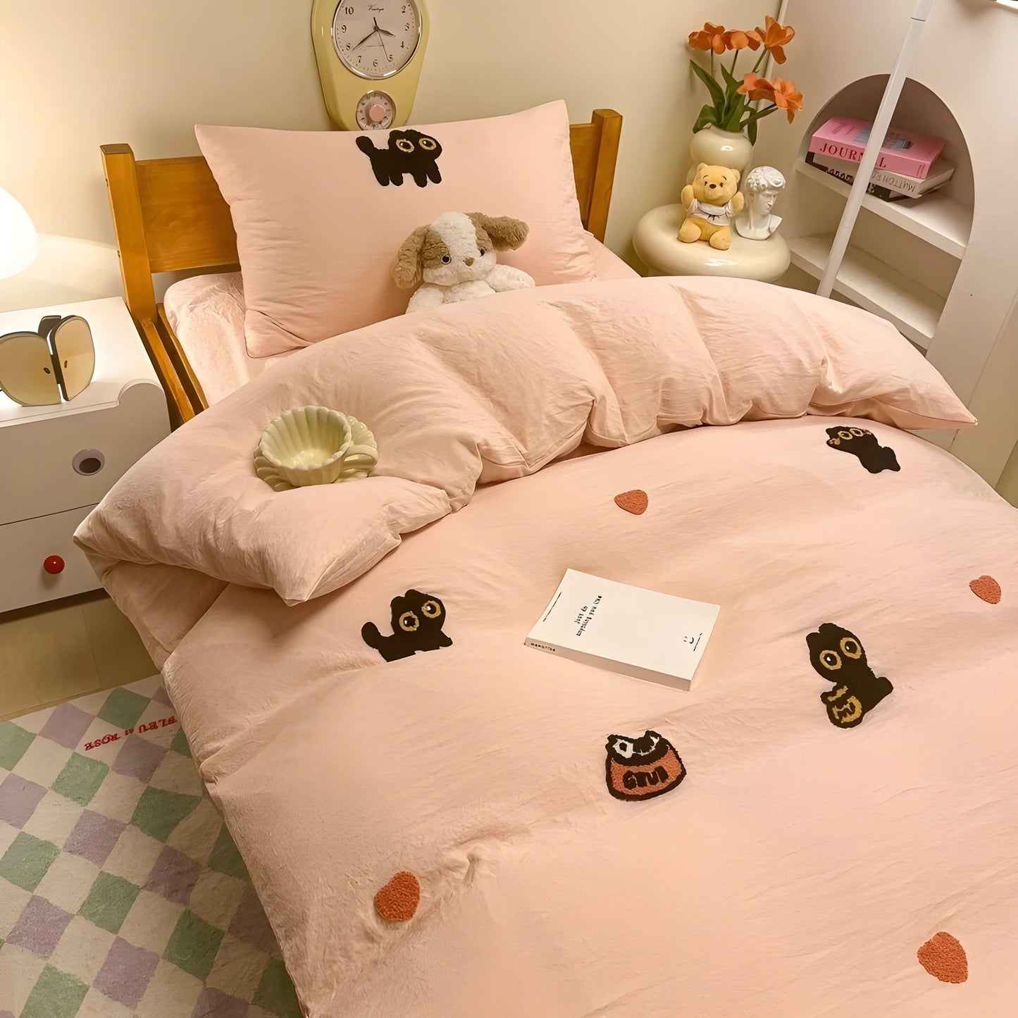 CloudComfort Bedding Set - ComfortaBowlifte and Skin-Friendly Lucky Cat Bedding | Bowlift
