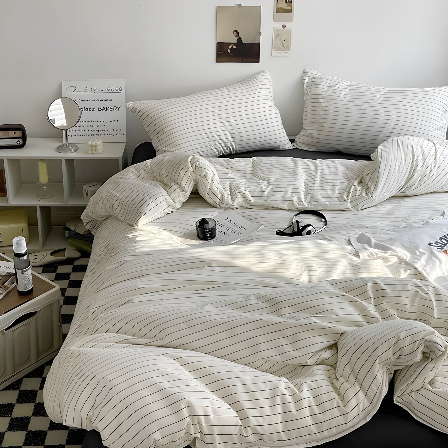 PureLoom Bedding Set - Modern skin-friendly bedding set (1 duvet + 1 flat sheet + 2 pillowcases) | Bowlift