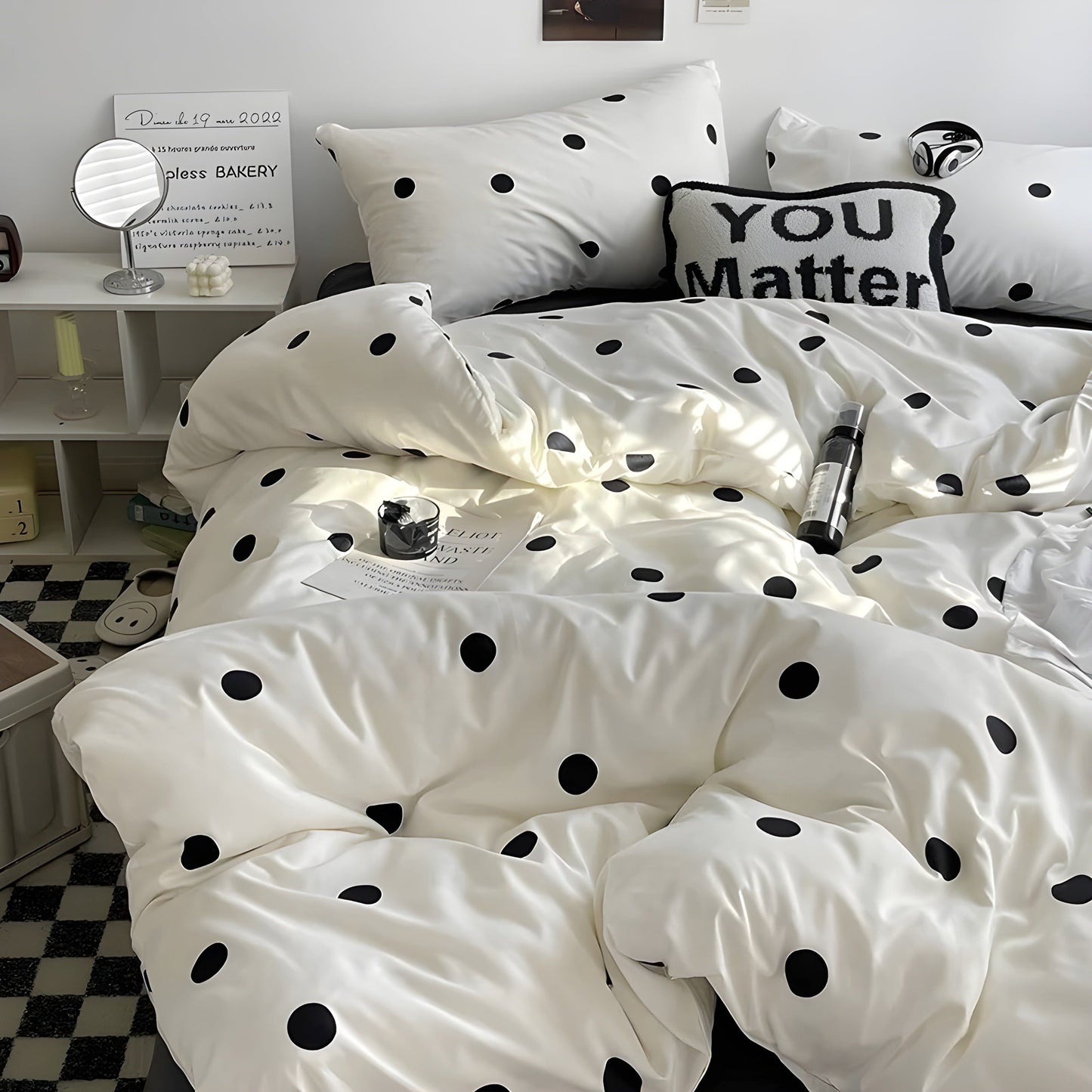 PureLoom Bedding Set - Modern skin-friendly bedding set (1 duvet + 1 flat sheet + 2 pillowcases) | Bowlift