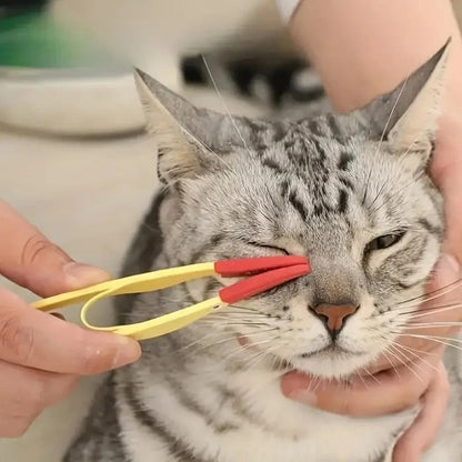 Pet Eye Comb: Gentle Care for Clean & Healthy Eyes Bowlift