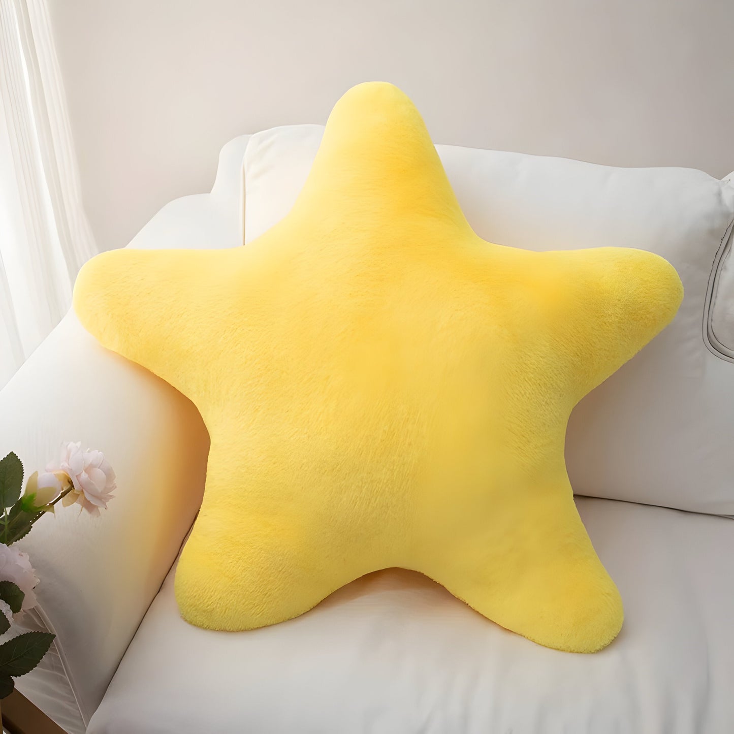 StellarHug Cushion - Decorative Star-Shaped Pillow | Bowlift