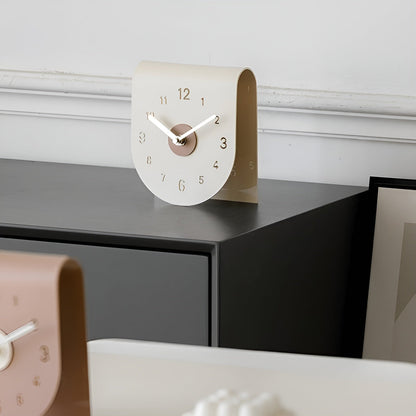 TimberCharm Clock – Decorative Table Clock | Brehn