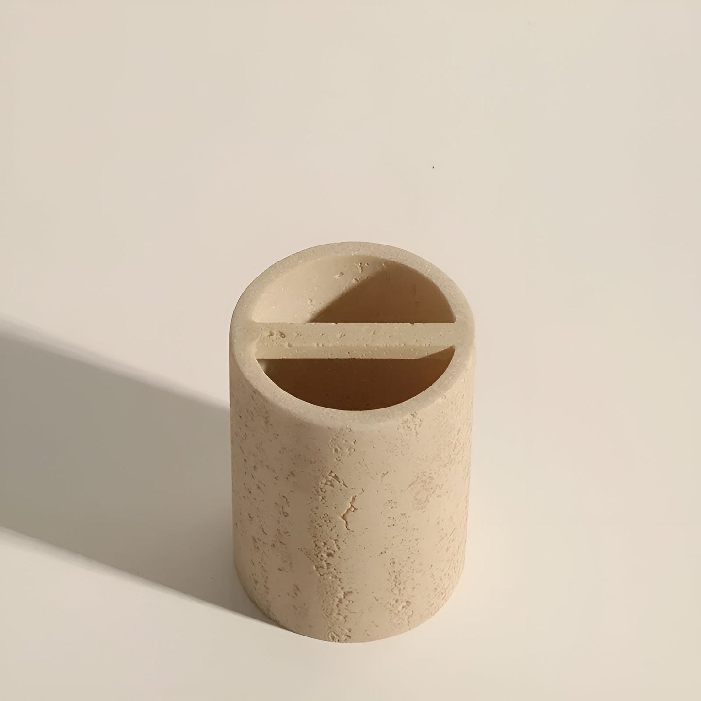 Toothbrush holder made of natural stone – with soap dispenser and tray | Elegant bathroom accessories made of travertine